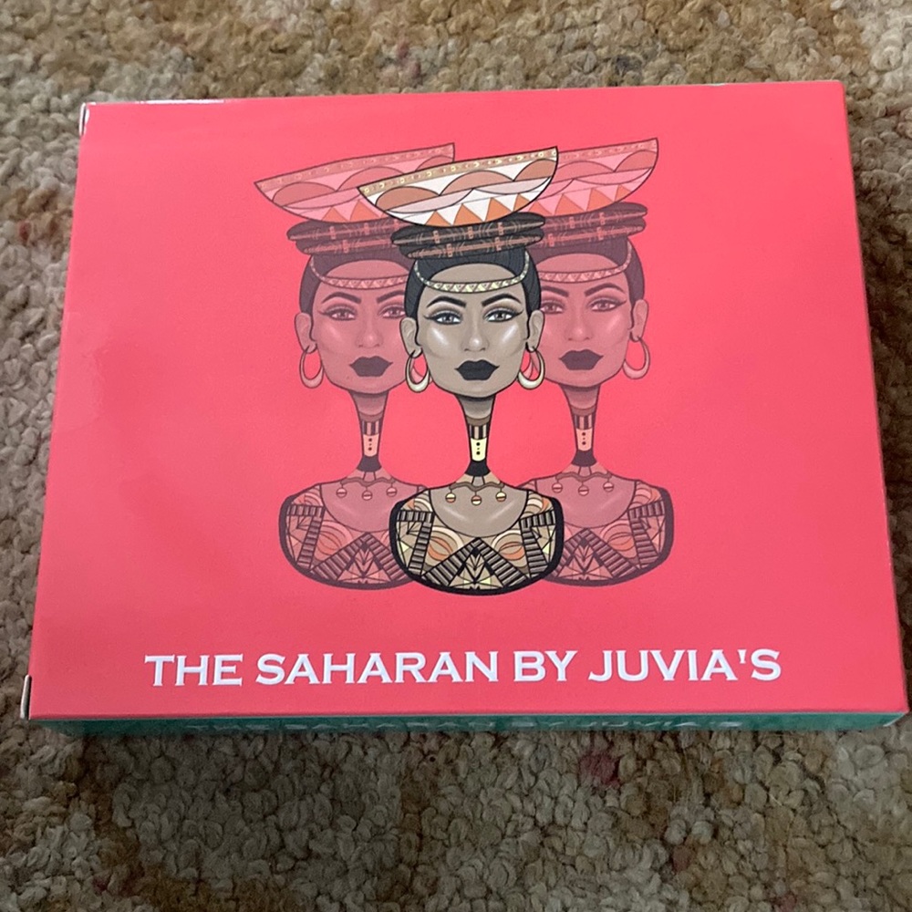 Juvia's place - The Saharian eyeshadow pallette